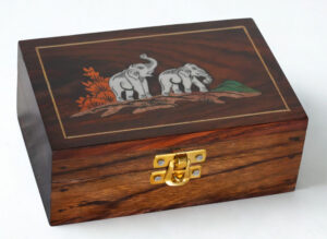 Handcrafted Mysore Rosewood Inlay Box – 4*6 Inch